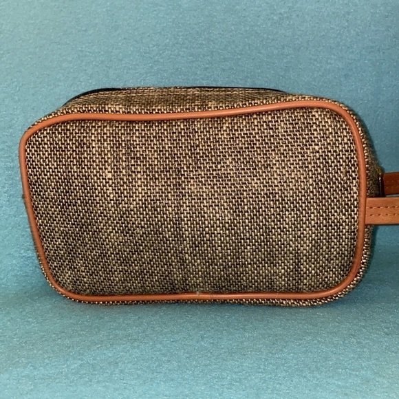 SAKS FIFTH AVENUE Travel bag and toiletry case tweedy texture lined inside both - Picture 3 of 13